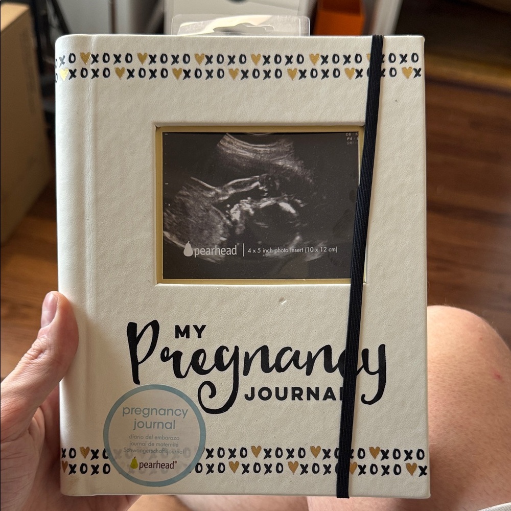Pearhead Cream Pregnancy Journal with Black and Gold Accents